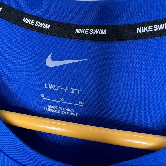 Nike Men's Hydroguard Dri-FIT Rash Guard - Picture 3 of 4